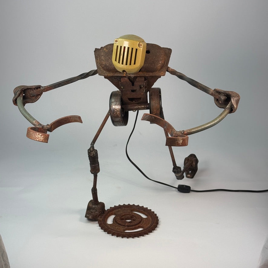 Hut Hut – Original Sculptural Lighting