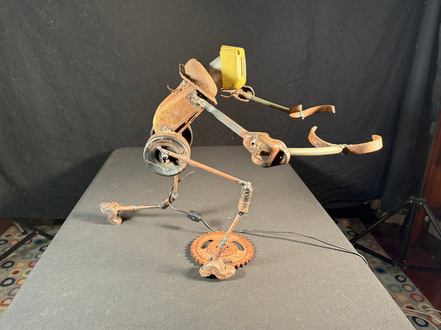 Hut Hut – Original Art Lamp and Sculptural Lighting