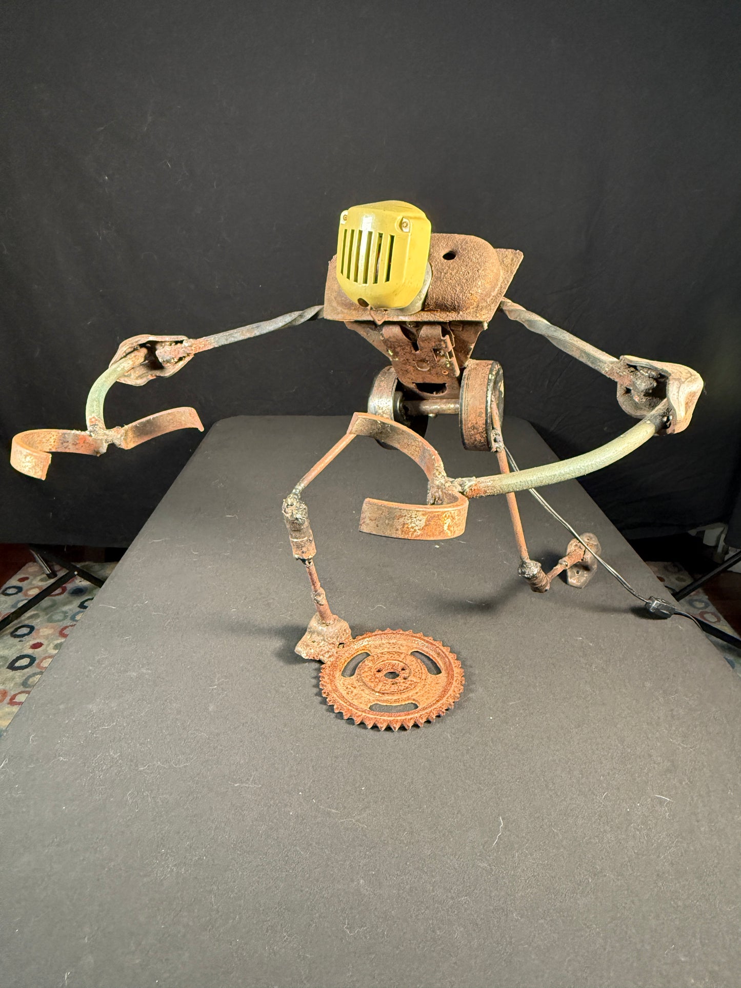 Hut Hut – Original Art Lamp and Sculptural Lighting