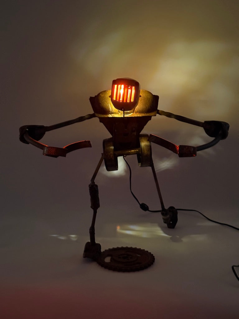 Hut Hut – Original Sculptural Lighting