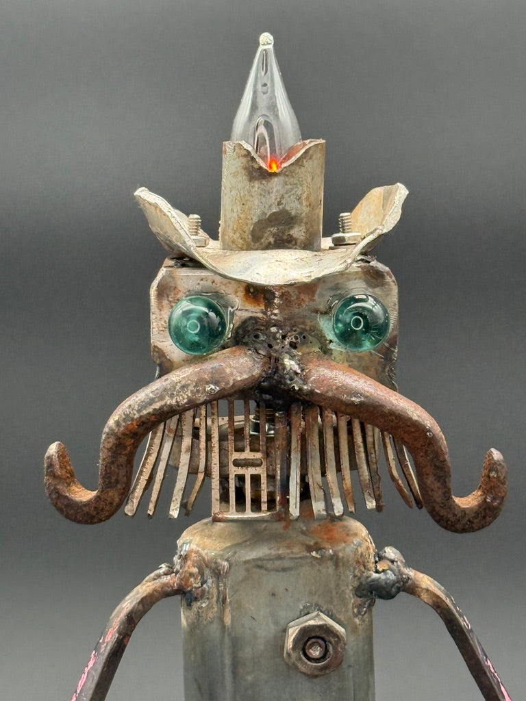 Lawman – Original Robot Art Lamp and Sculptural Lighting