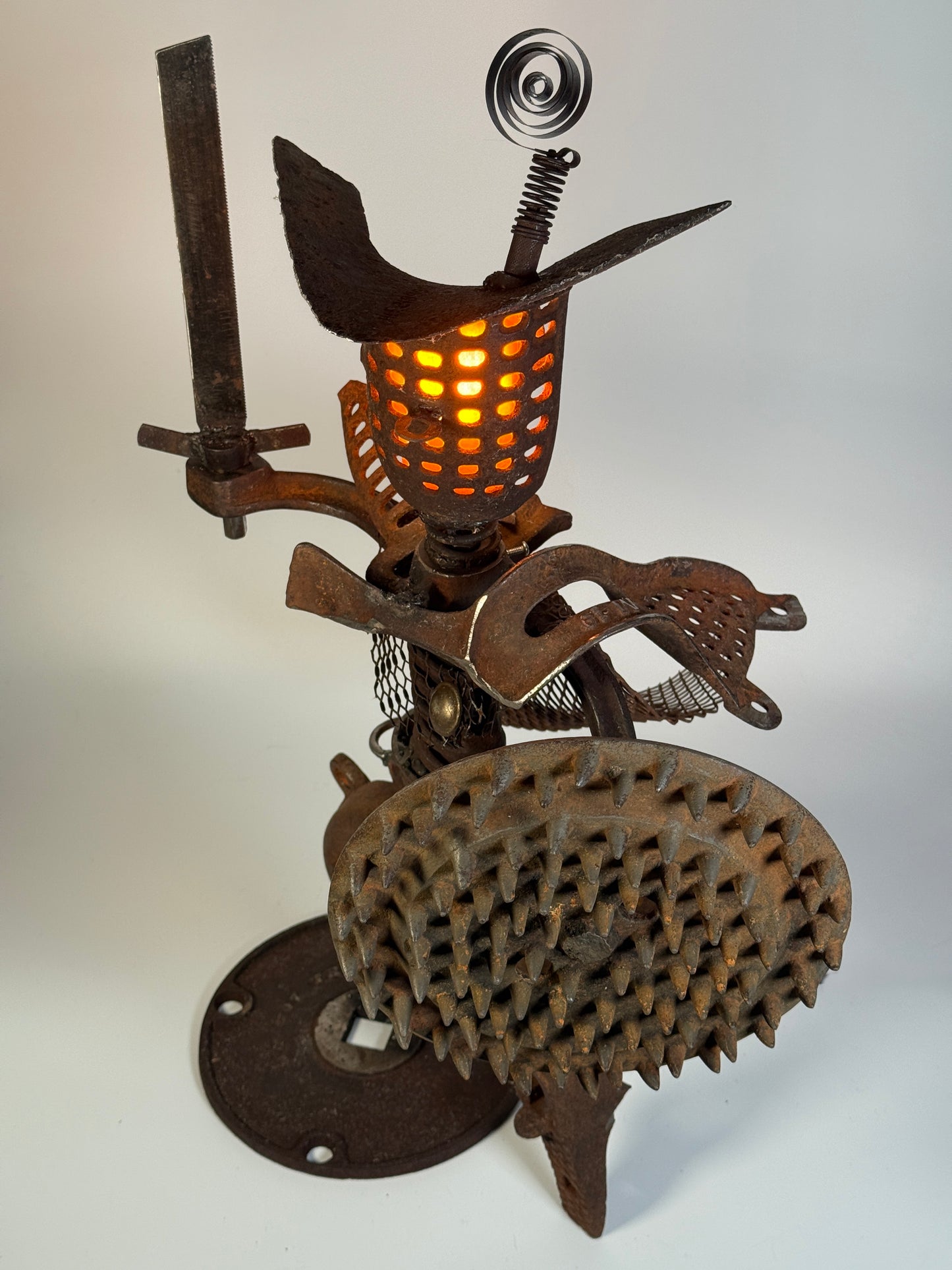 Don Qui'lote – Original Robot Art Table Lamp